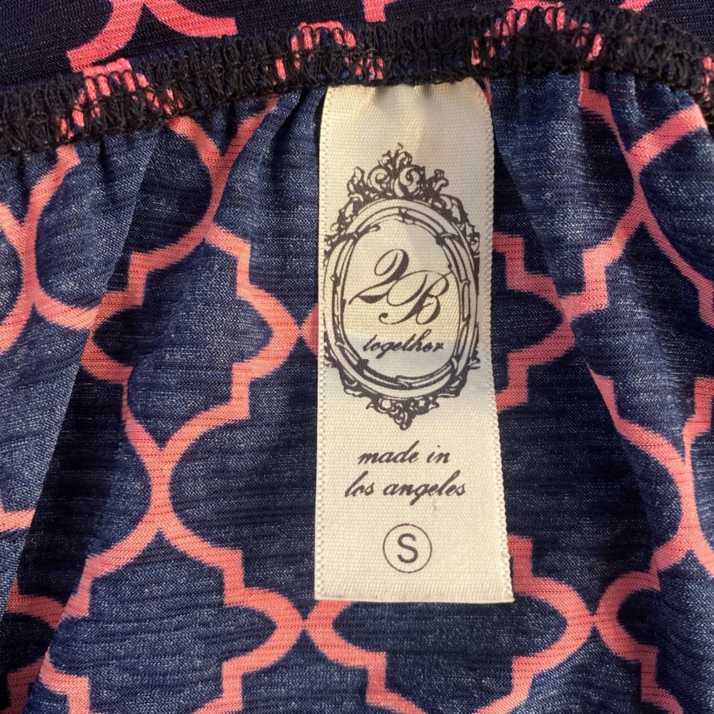 Boho Style Dress with Pink and Navy Pattern - Picture 8 of 9
